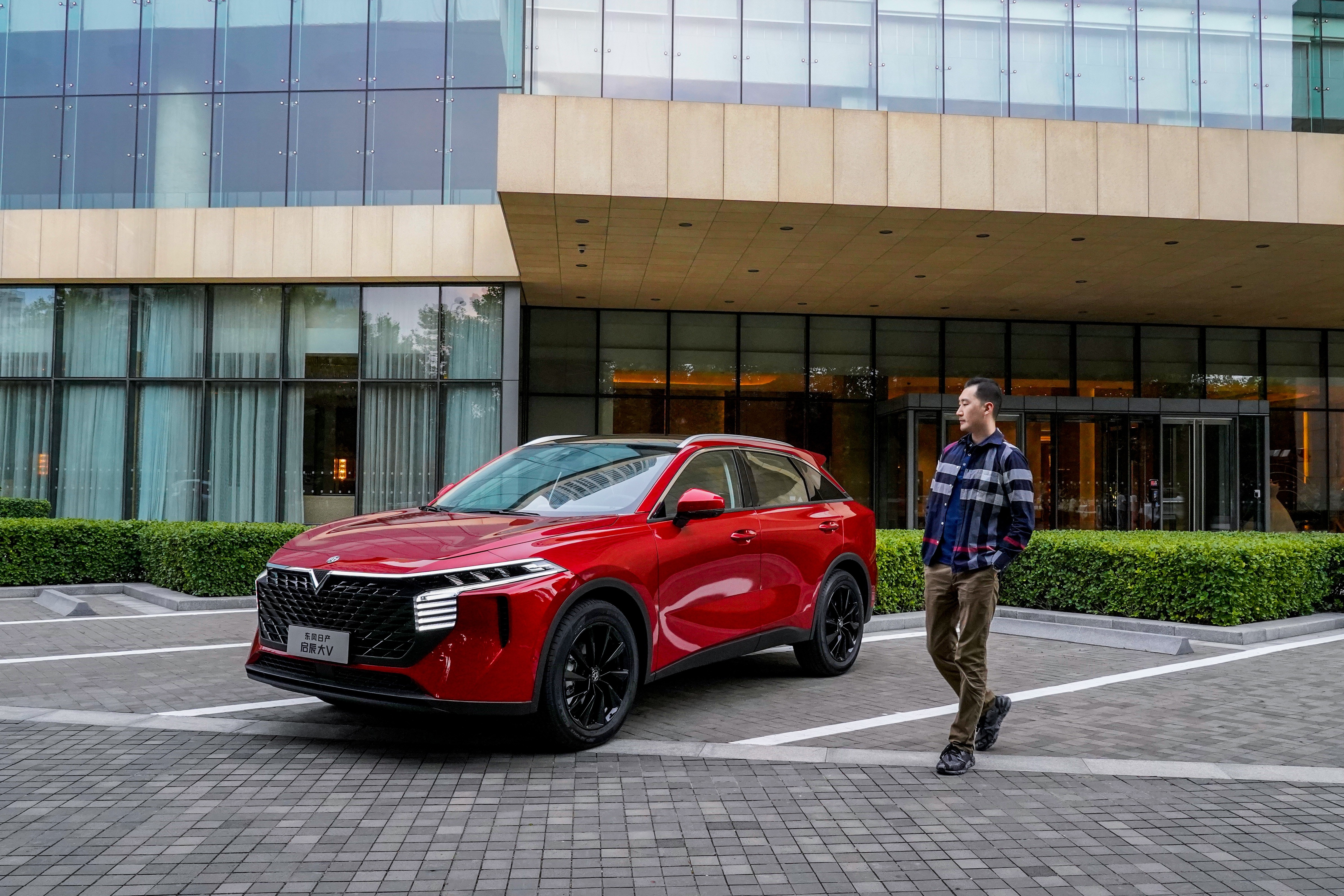 哈弗H6有对手了！东风日产全新SUV即将上市，10万起步太良心？