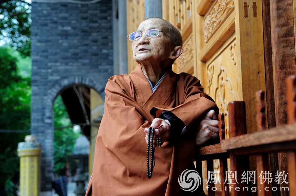 慈学老法师（图片来源：凤凰网佛教 武汉莲溪寺提供）