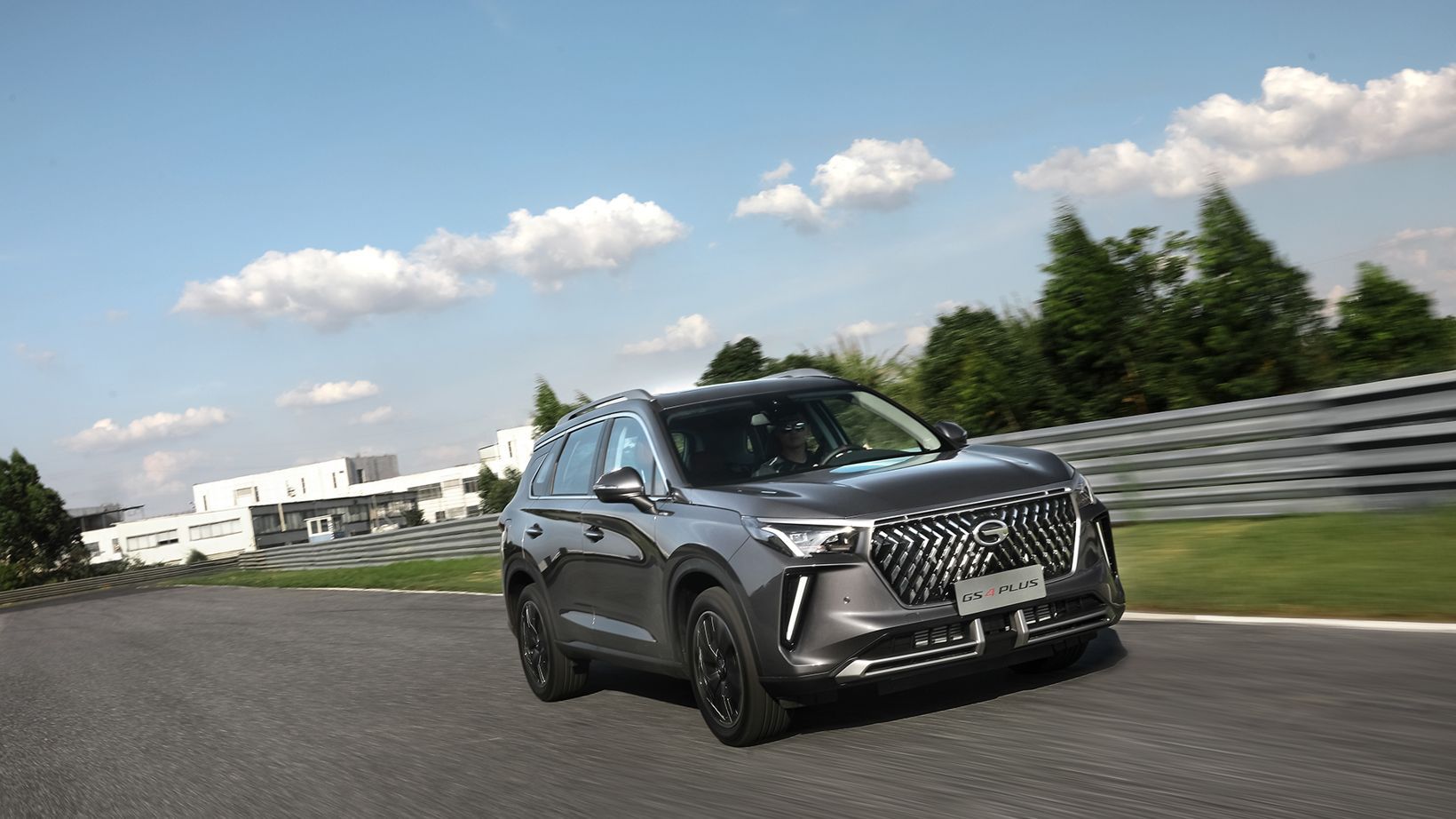 广汽家族两员大将，广汽GS4 PLUS、全新GS8