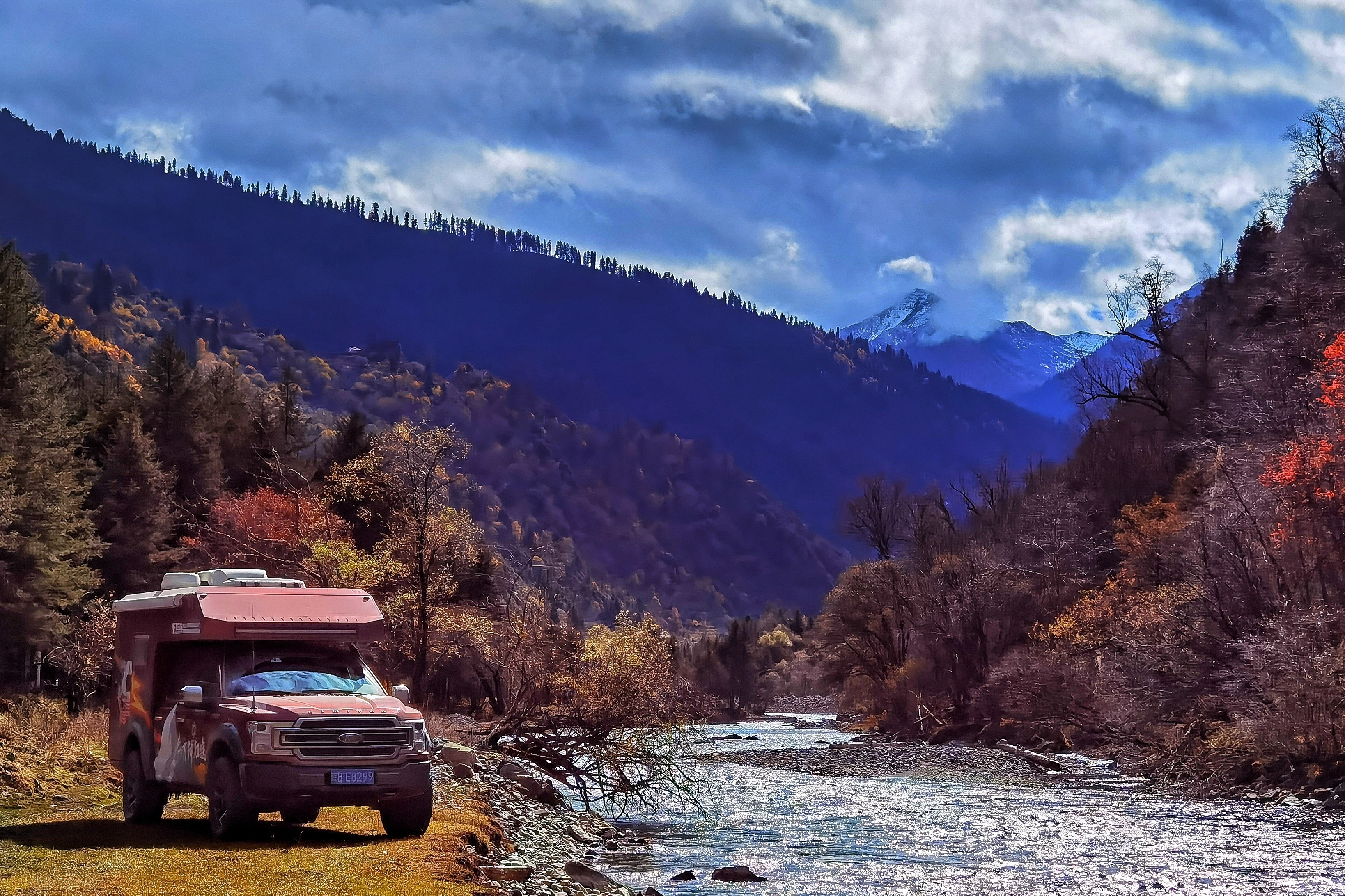 想去哪你说了算旅美速腾房车陪着你