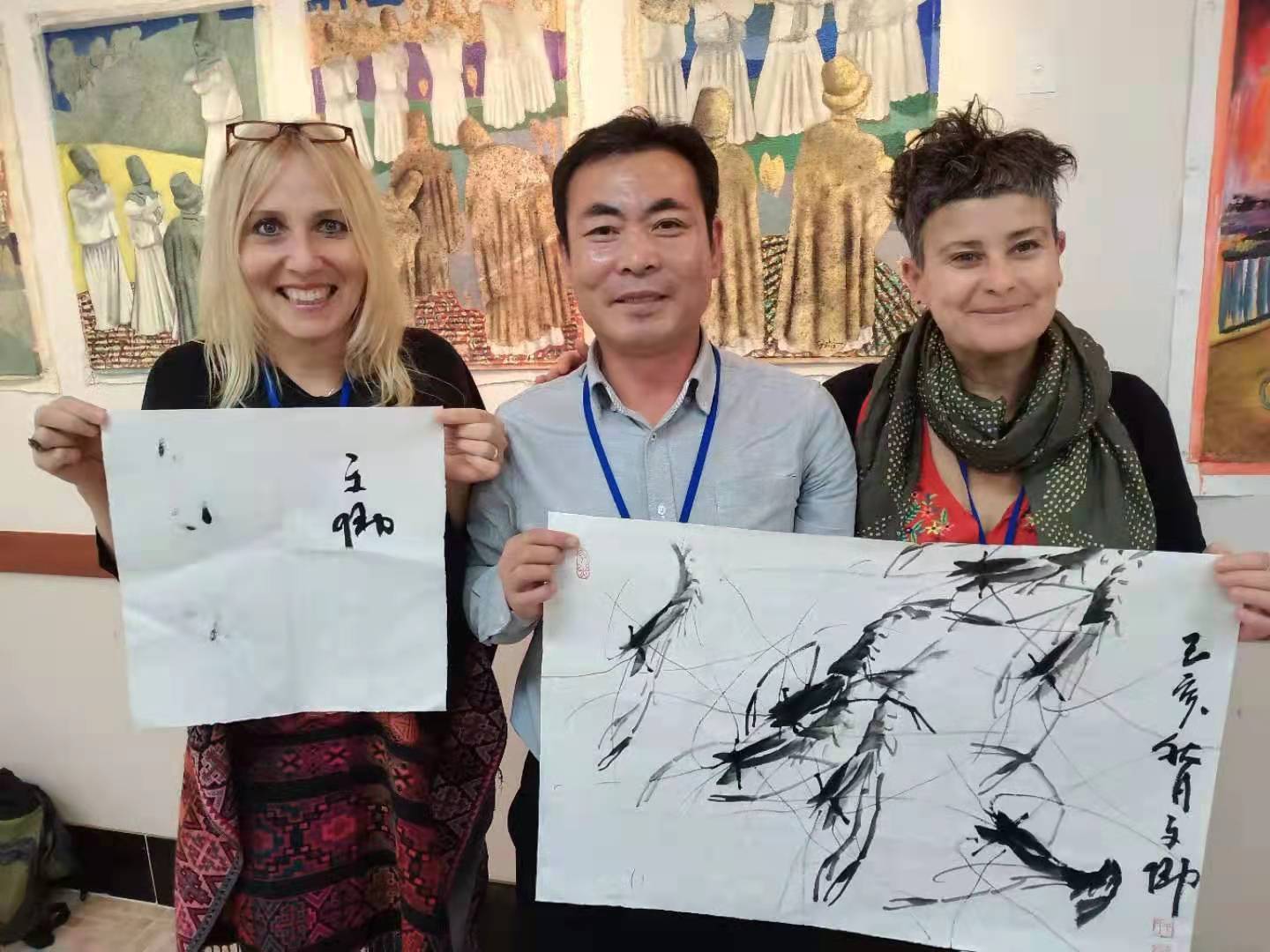 画家干文卿 出访韩国__凤凰网