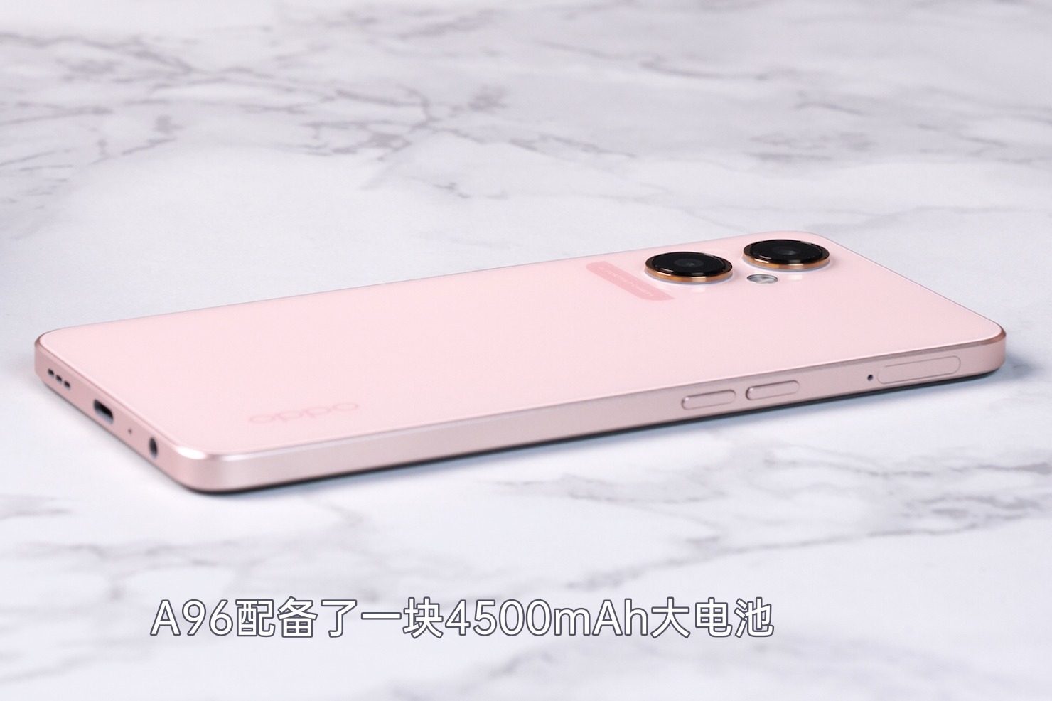 OPPO Reno7后盖呼吸灯设计真的太妙了