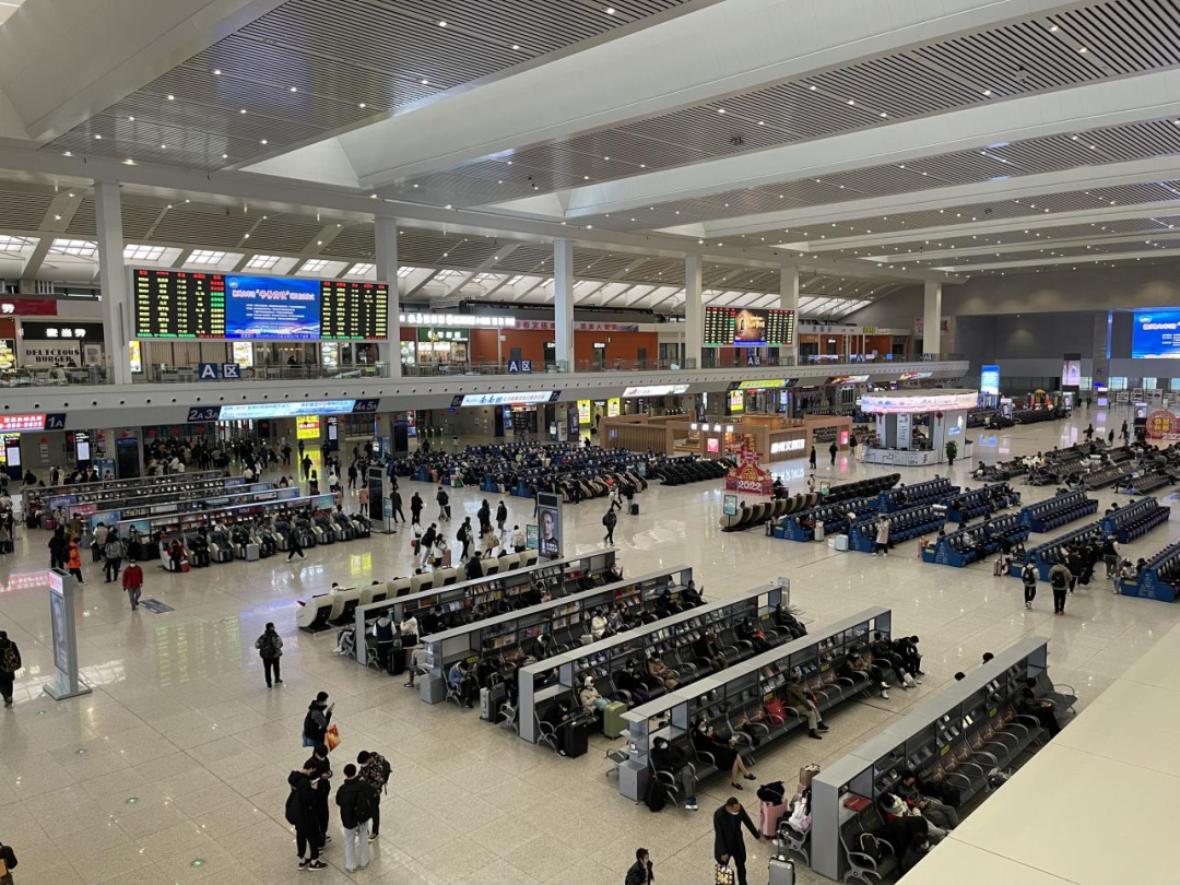 城市文创伴手礼 走进高铁候车厅__凤凰网