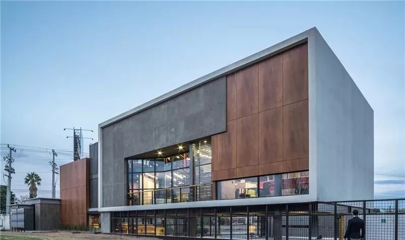 加拿大集装箱创新现代风办公楼__凤凰网