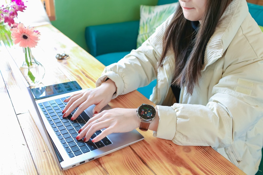 时尚商务风，可测心率血氧血压，塞尔兰斯Watch 7 Pro 智能表分享