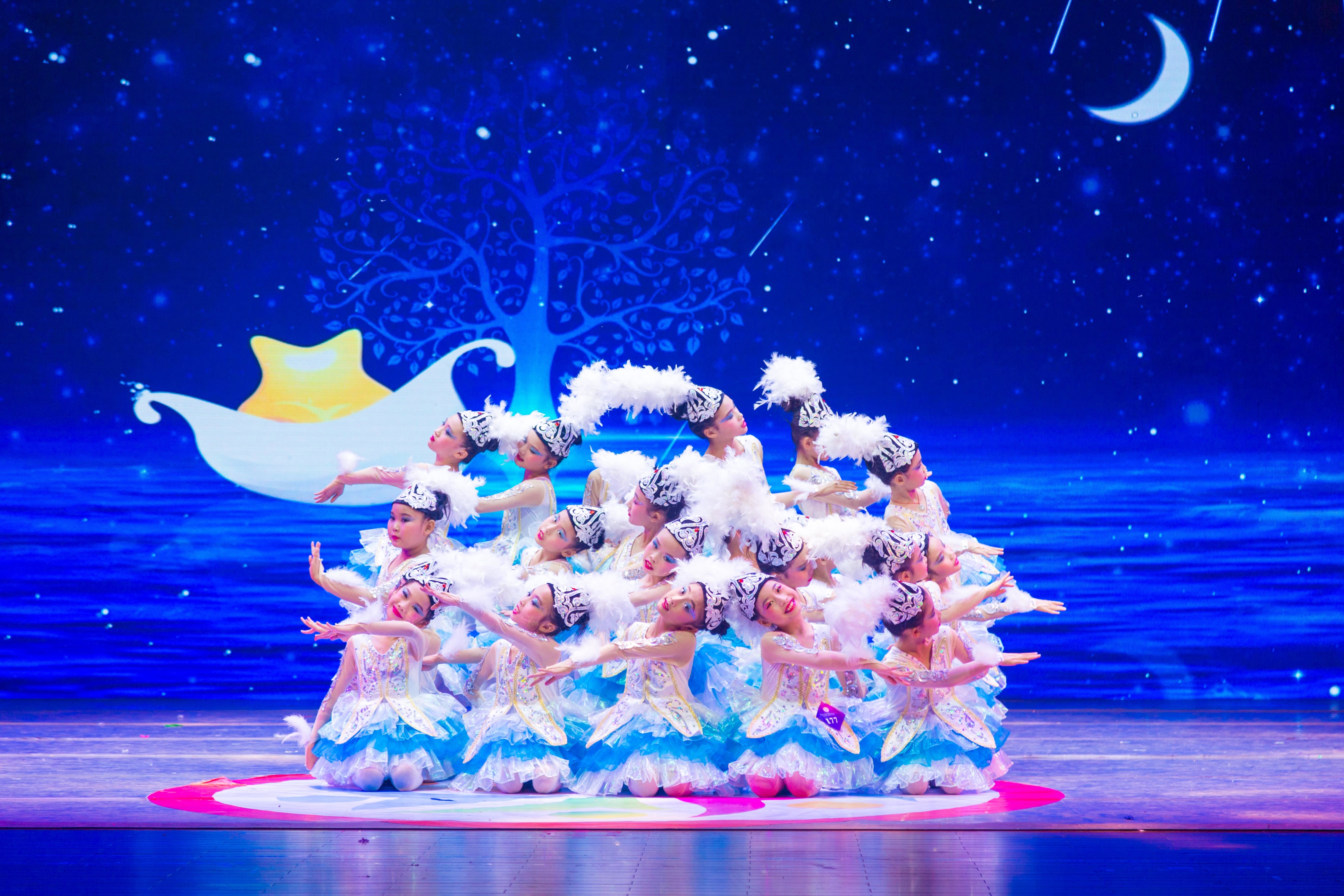 国音杯第八届广东省少儿舞蹈大赛__凤凰网