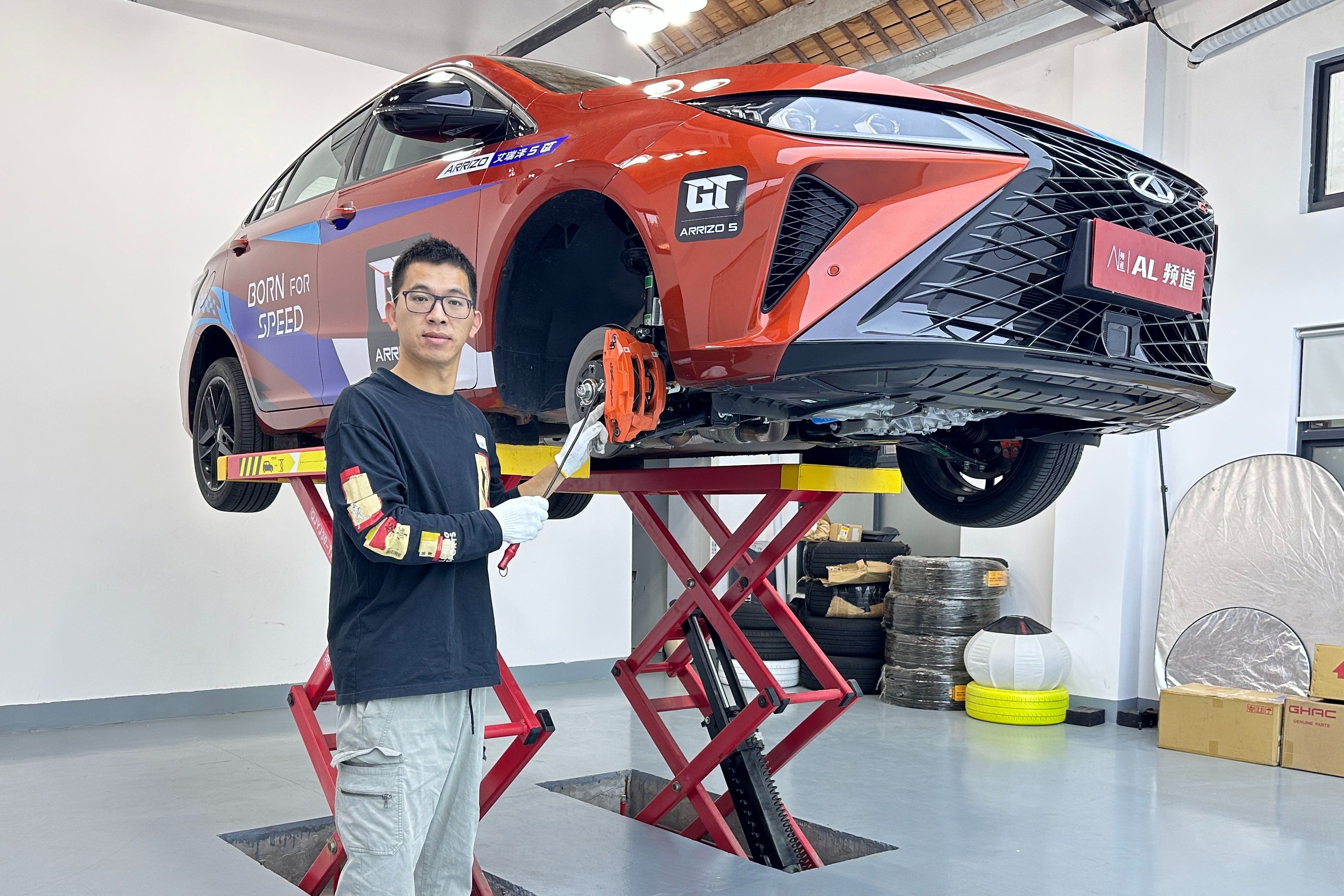 奇瑞艾瑞泽5GT底盘解析，有点东西