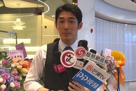 u3美甲京南拓新店演员陈牧扬体验手部护理