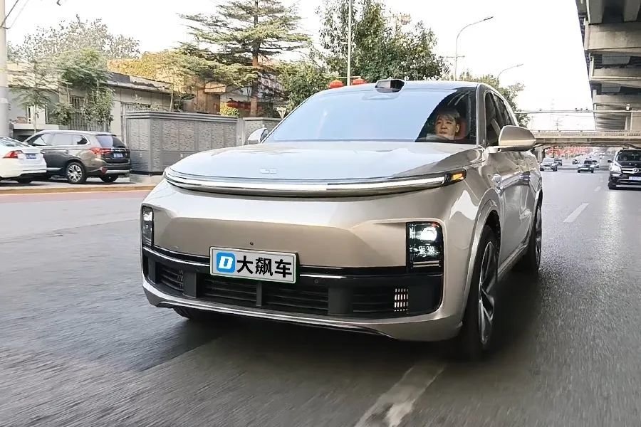 理想L9：为什么越喊“增程技术老、水平低”，消费者越掏钱买