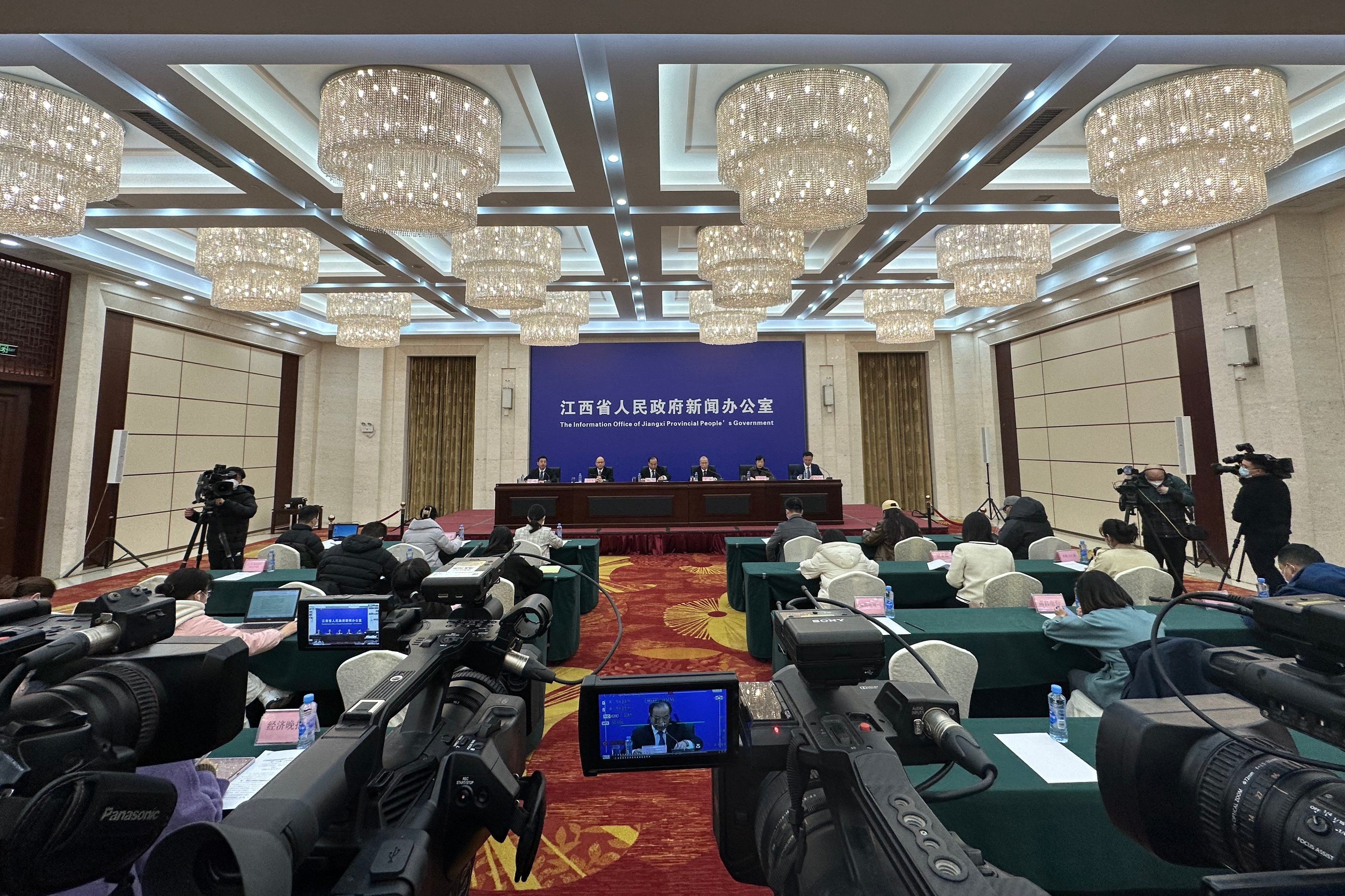 疫情防控工作新闻发布会(疫情防控工作新闻发布会视频)