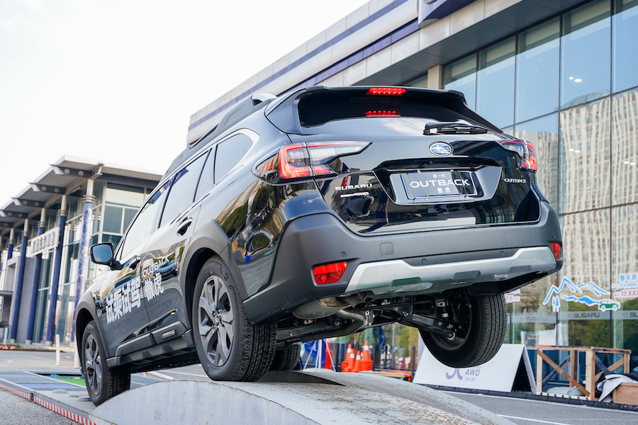 无锡东方,王者来袭|斯巴鲁awd50周年全国巡回试驾会 |尚赋__凤凰网