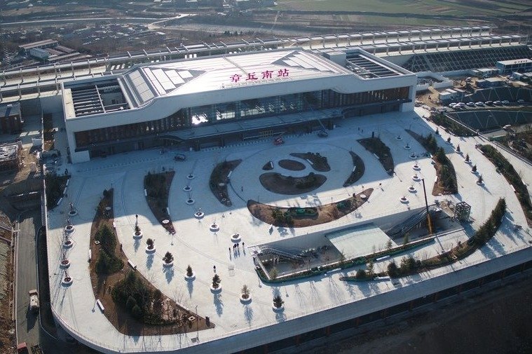 济莱高铁通车运营章丘南站正式启用