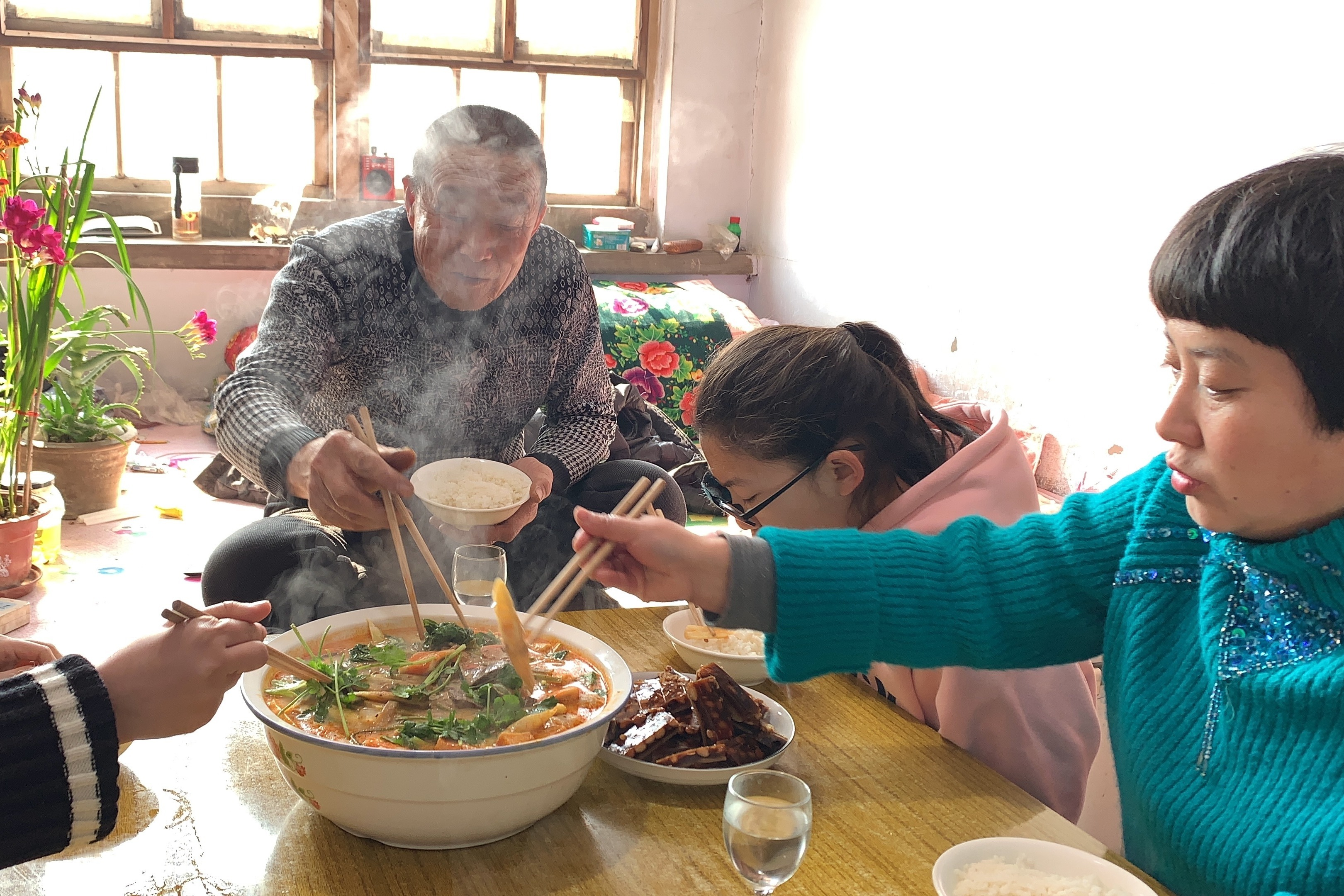 家庭版麻辣烫，简单方便，分分钟就能学会，比外面买的还好吃