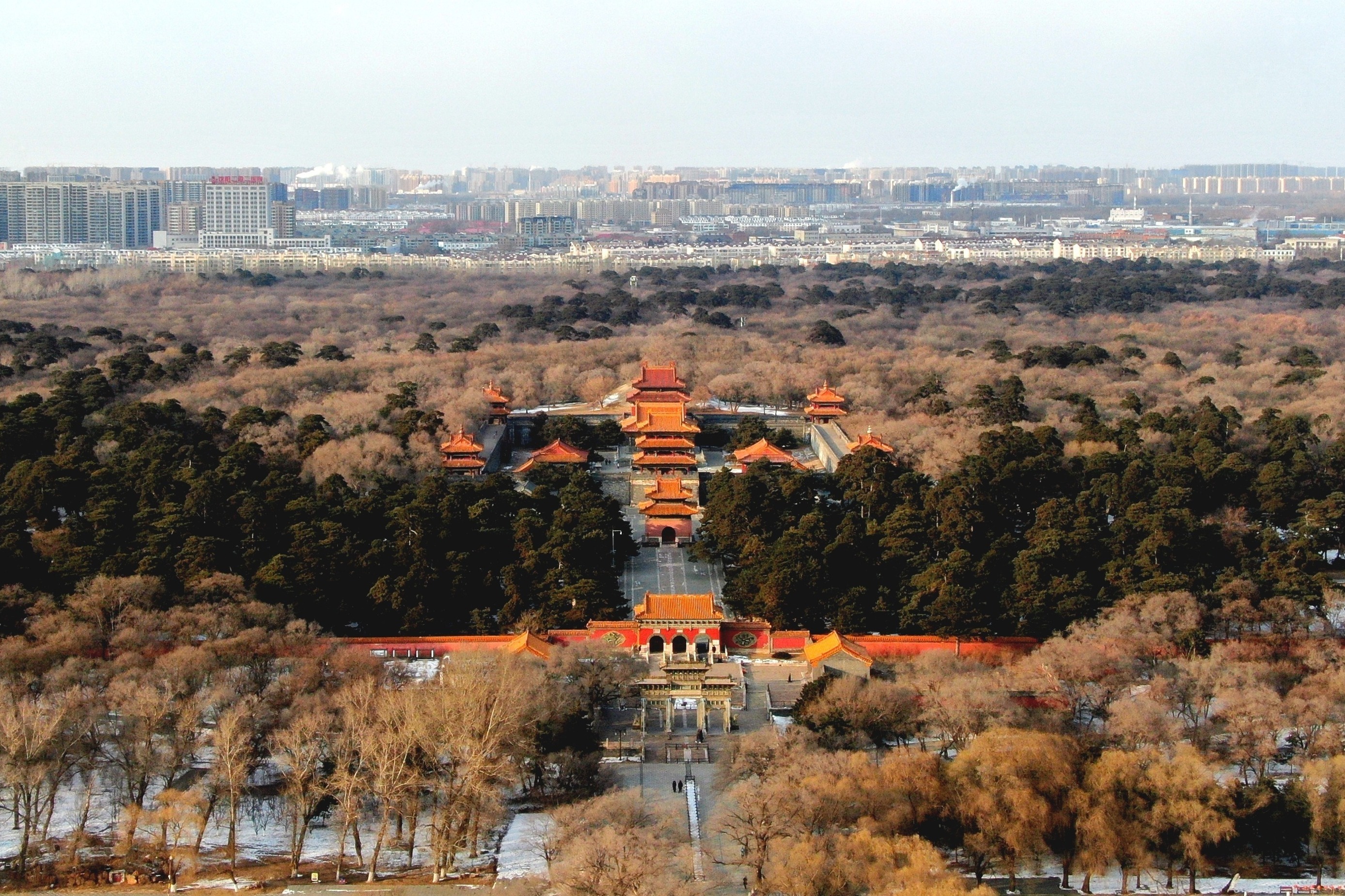 遼寧聯合融媒體中心航拍遼寧航拍雪後的瀋陽北陵公園