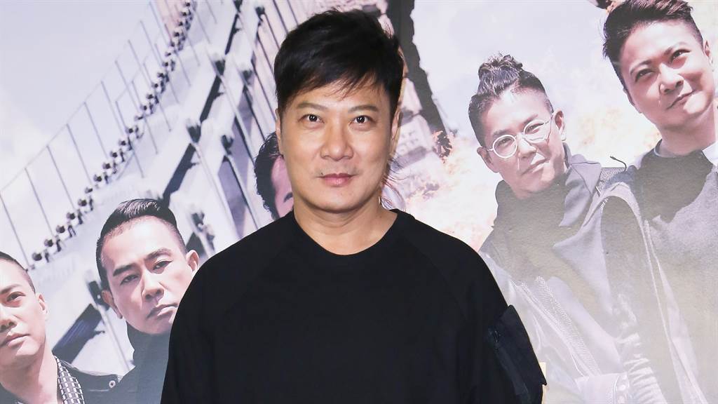 他14岁入行曾是刘德华成龙武打替身如今已成为一线明星