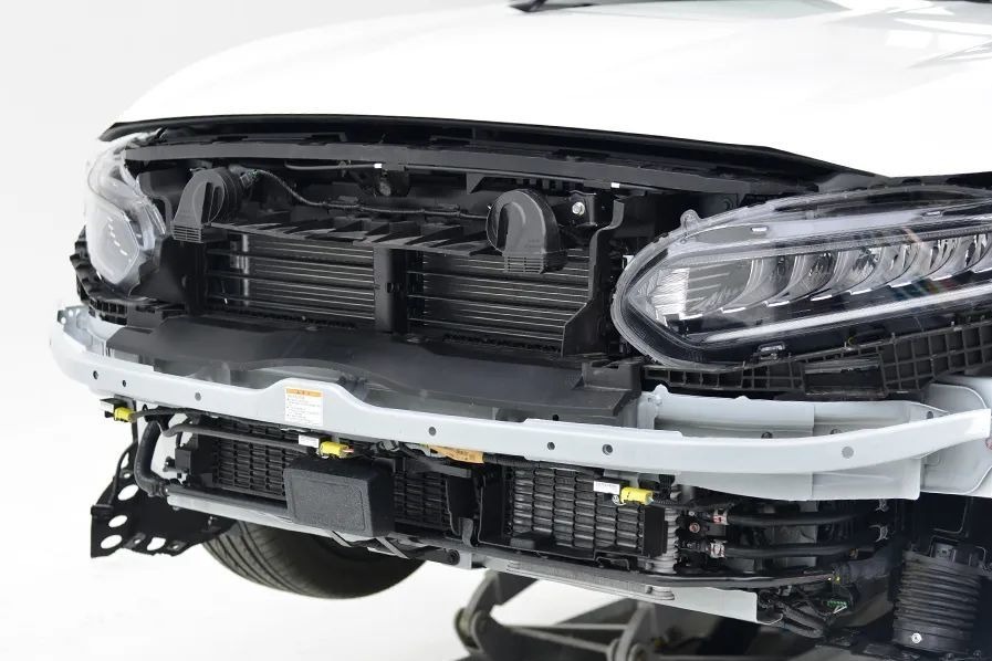 本田雅阁：美国用铝合金防撞梁，国内只用冲压钢板