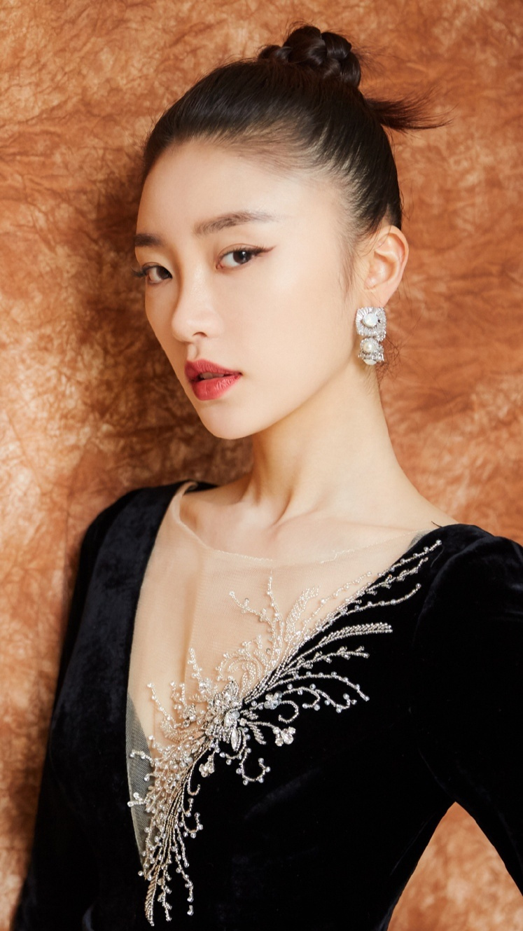 张月2022最新混搭写真组图-珊美音乐__凤凰网