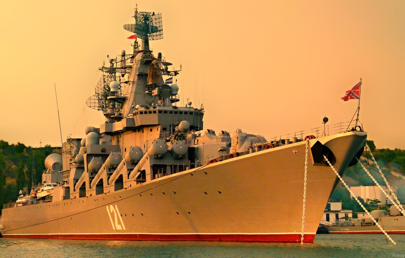俄军6艘登陆舰驰援黑海 强势应对北约威胁_凤凰网