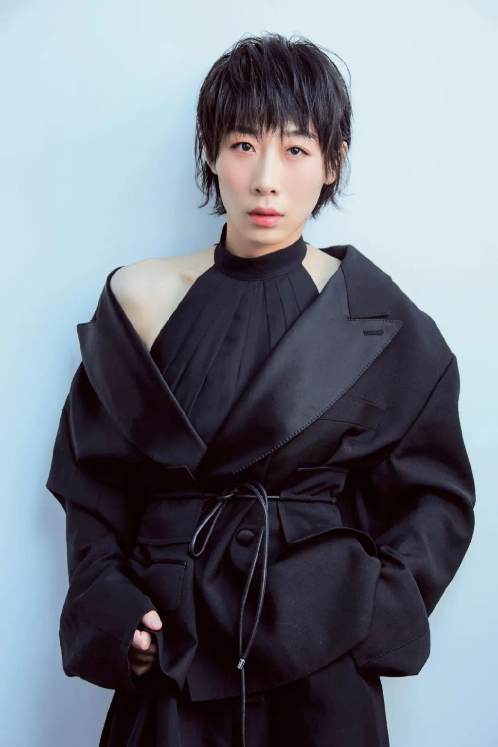 没生过孩子的任素汐何以抵达了史上最真实的坐月子戏