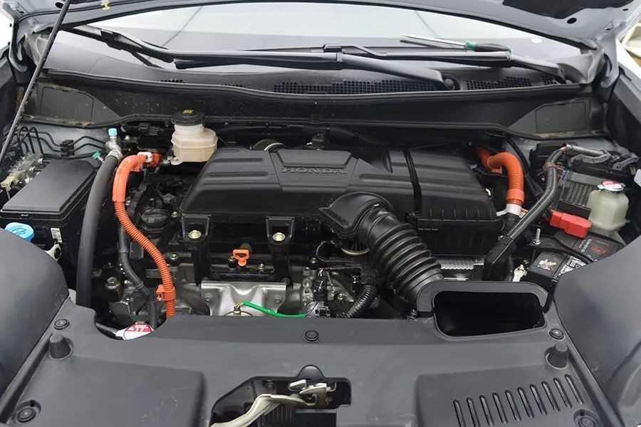 奥德赛：远离第三排吧，坐三个人需要肉贴肉