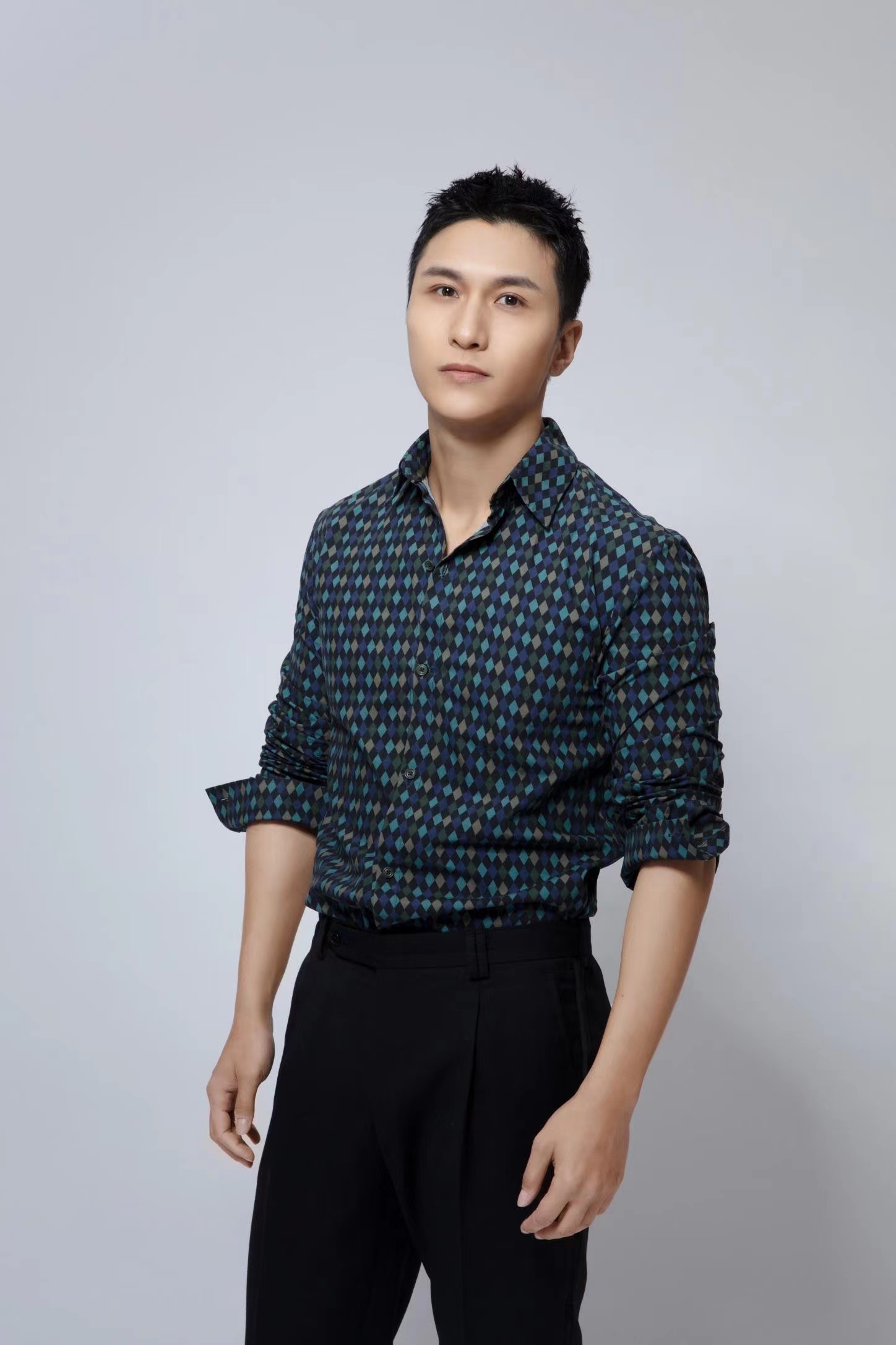 《特战荣耀》今日收官 刘硕硬汉柔情的双面人生__凤凰网