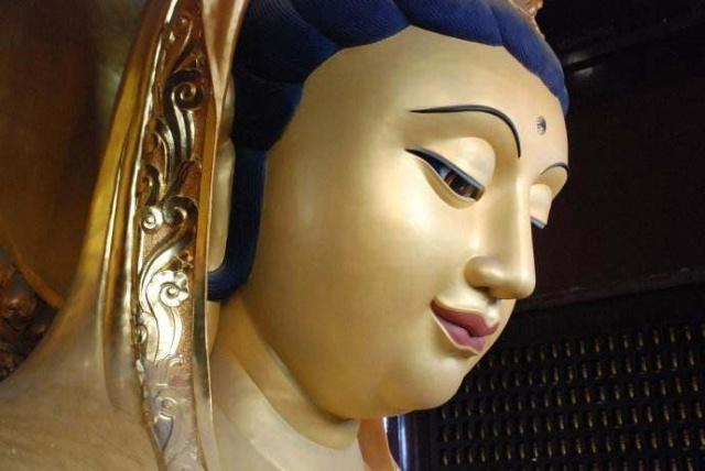 无论金刚怒目,还是菩萨垂眉,都是为了慈悲众生__凤凰网