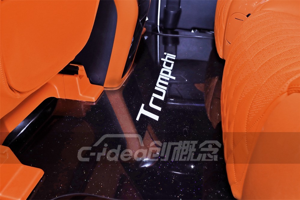 传祺M8七座商务车改装，爱马仕橙内饰，升级双开门，高清视频欣赏