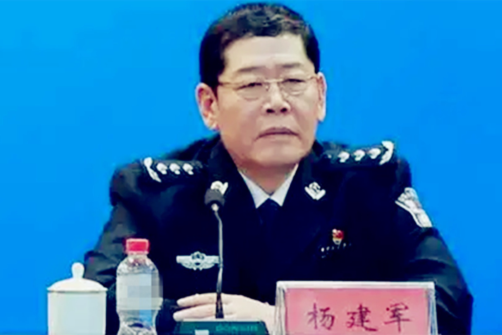 公安部副部长孟宏伟收受贿赂、涉嫌违法被查_国家监委