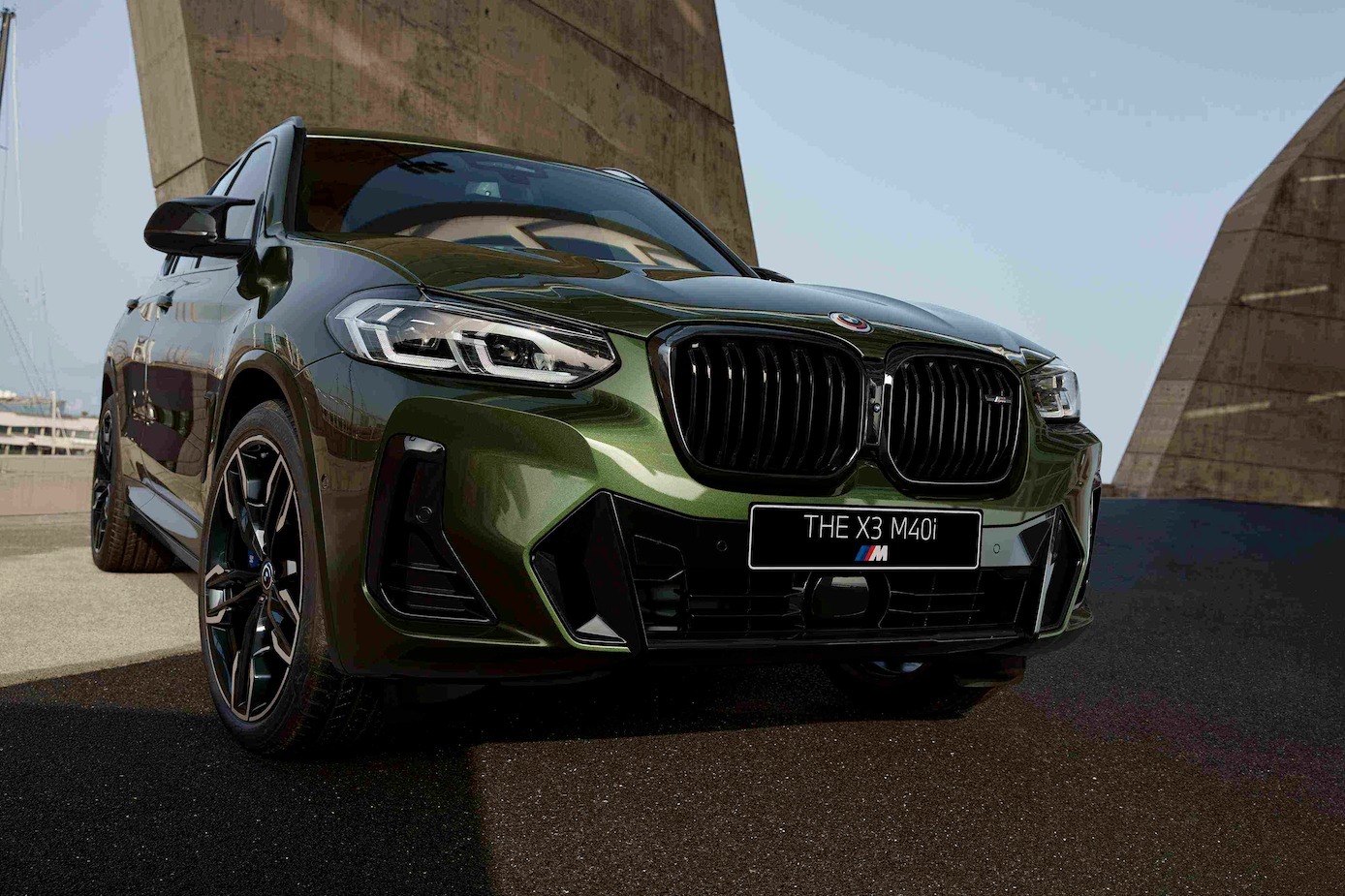 全新BMW X3/X4 M40i上市；比亚迪海鸥谍照曝光