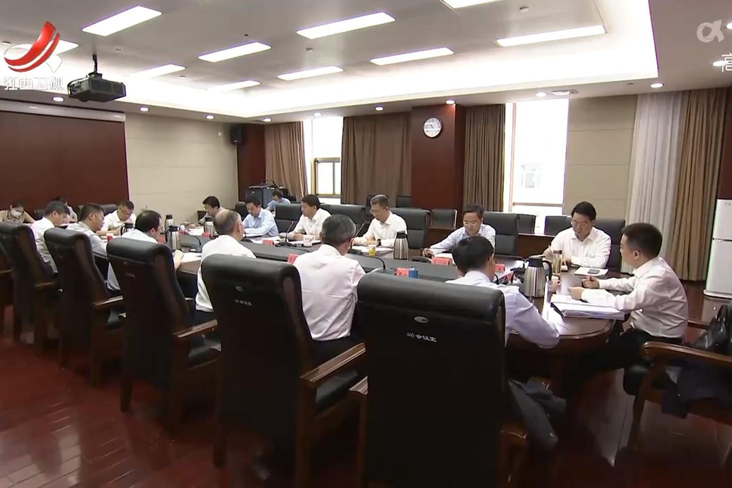 江西省城市基层党建引领基层治理工作领导小组会议召开