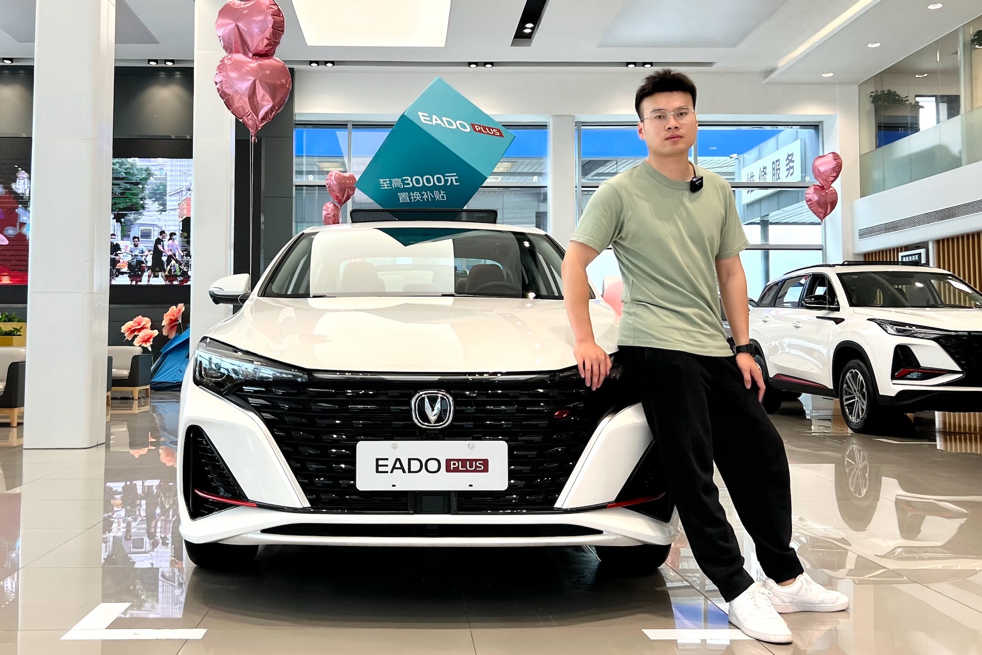 探店2022款逸动PLUS丨全系优惠9000元，最推荐的还是1.4T版