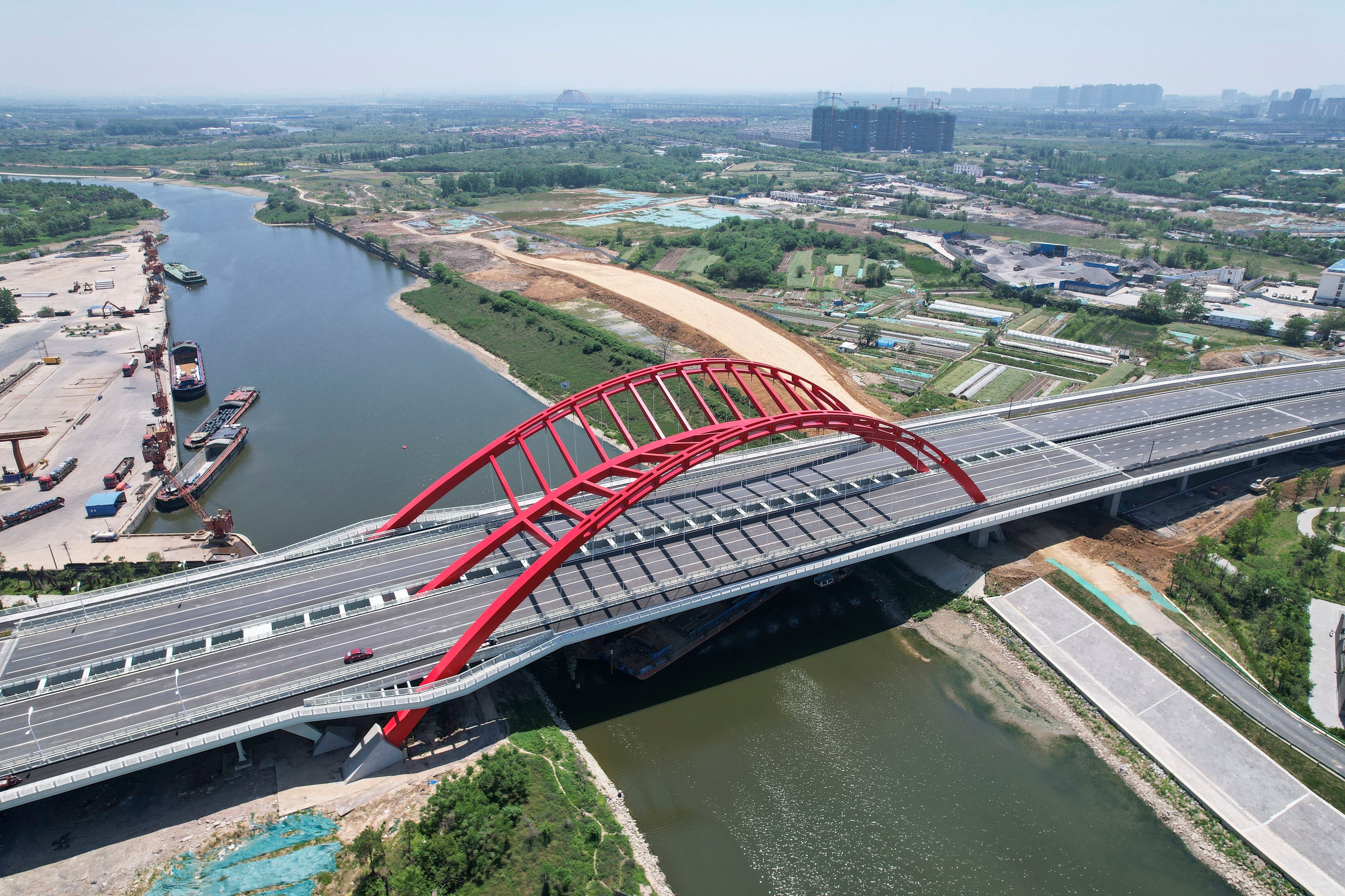 合肥无人机航拍广德路跨南淝河彩虹大桥