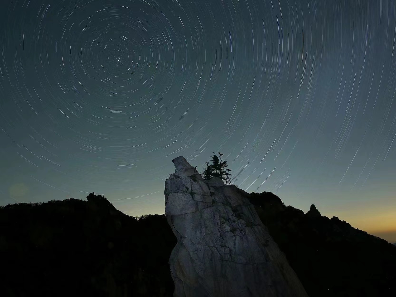 河南鲁山星宇浩瀚岁月如歌摄影家镜头展示星空之美
