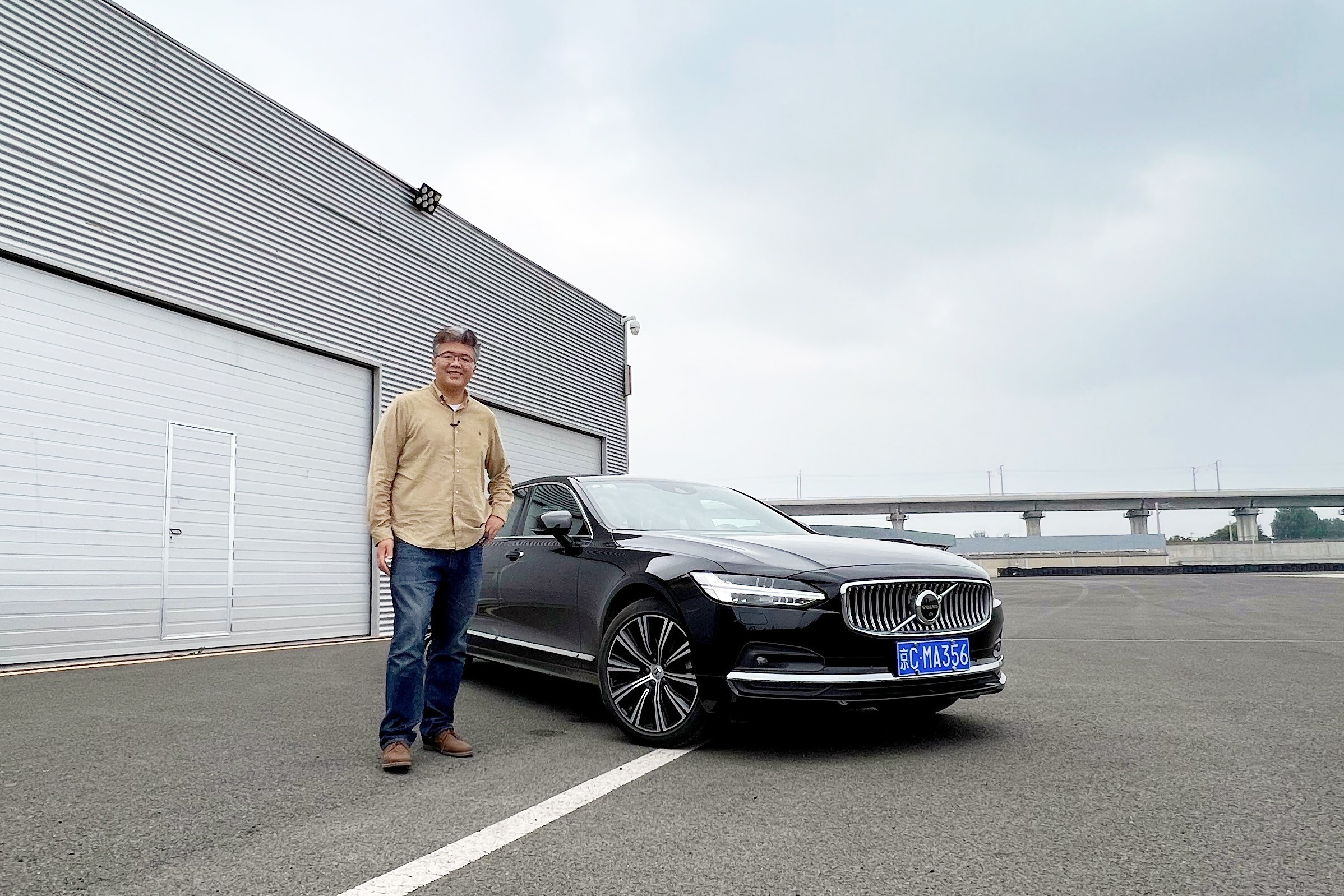 不止是安全,更有细节,中大型豪华轿车沃尔沃s90是否值得考虑