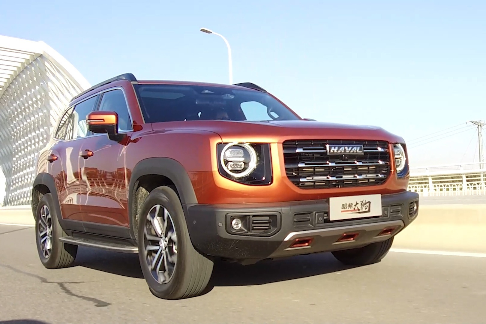 哈弗大狗的2022款来了，1.5T动力升级售价还降了几百块？