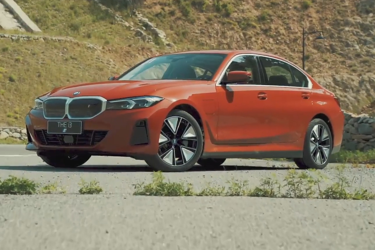 7系才有的配置，30多万的宝马i3居然给配上了！3系车主酸不酸？