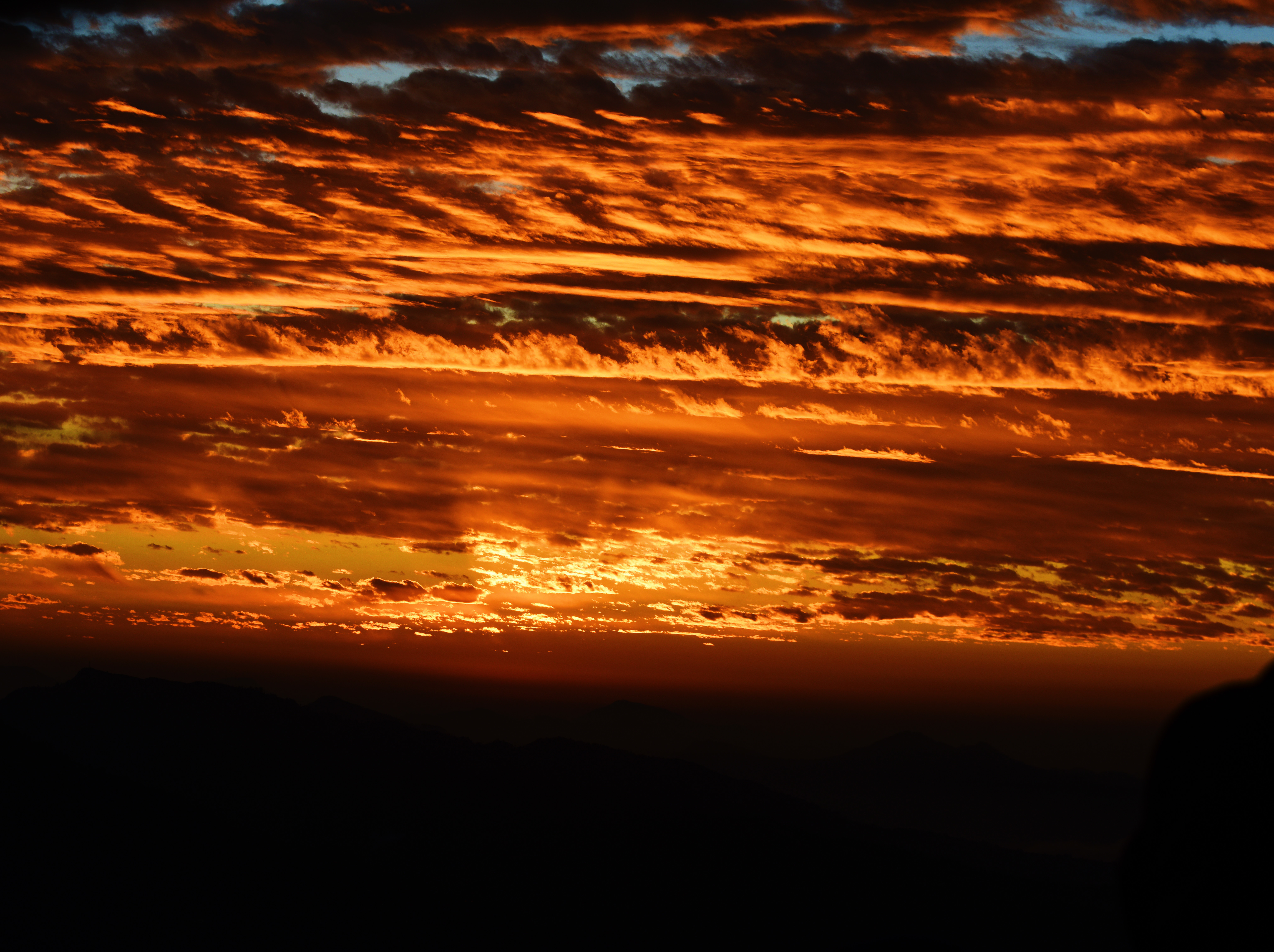 在万山之巅上看日出 (摄影专题片) - 摄影沙龙 - 深圳论坛