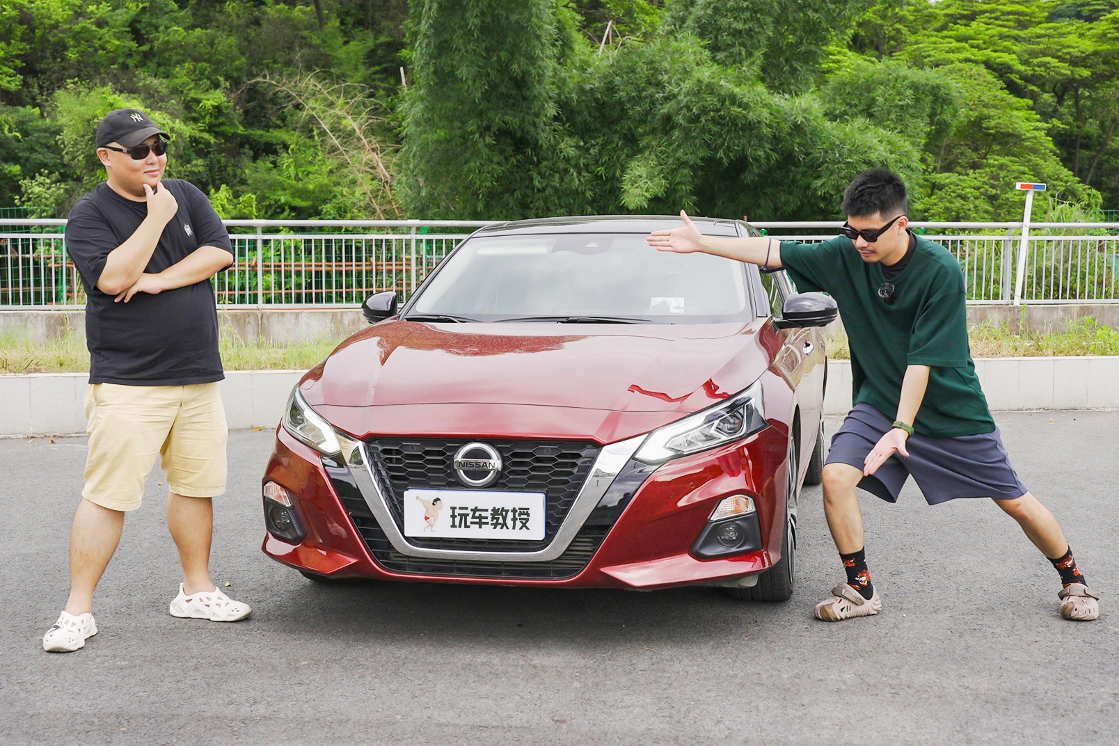 “日产大沙发”又快又省还特智能！天籁堪称20万中级车最优选