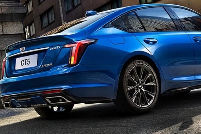 哪款豪华轿车更得女性喜爱？少不了#凯迪拉克#CT5！#来了豪华车