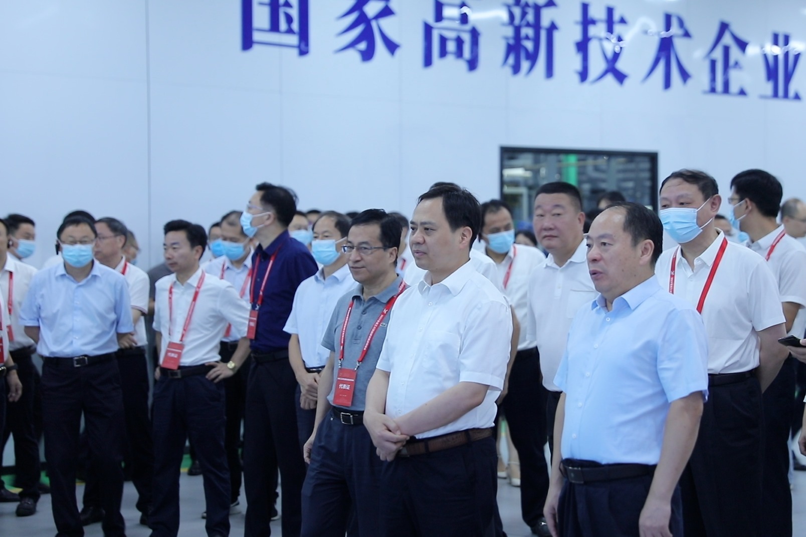 江西省工业项目建设推进现场会   走进新能源企业