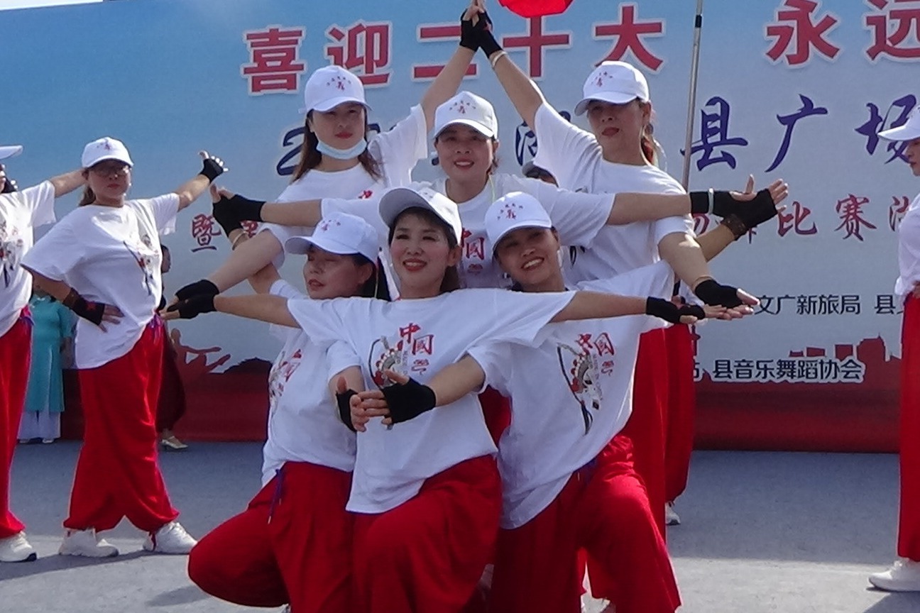 湖口县广场舞展演比赛活动乡镇赛区决赛在县文体中心举行