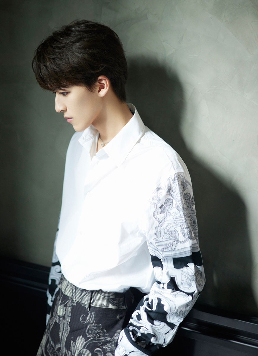 何洛洛"爱之夏"推广大使官宣 跨界艺术展探寻"爱"的无限可能__凤凰网