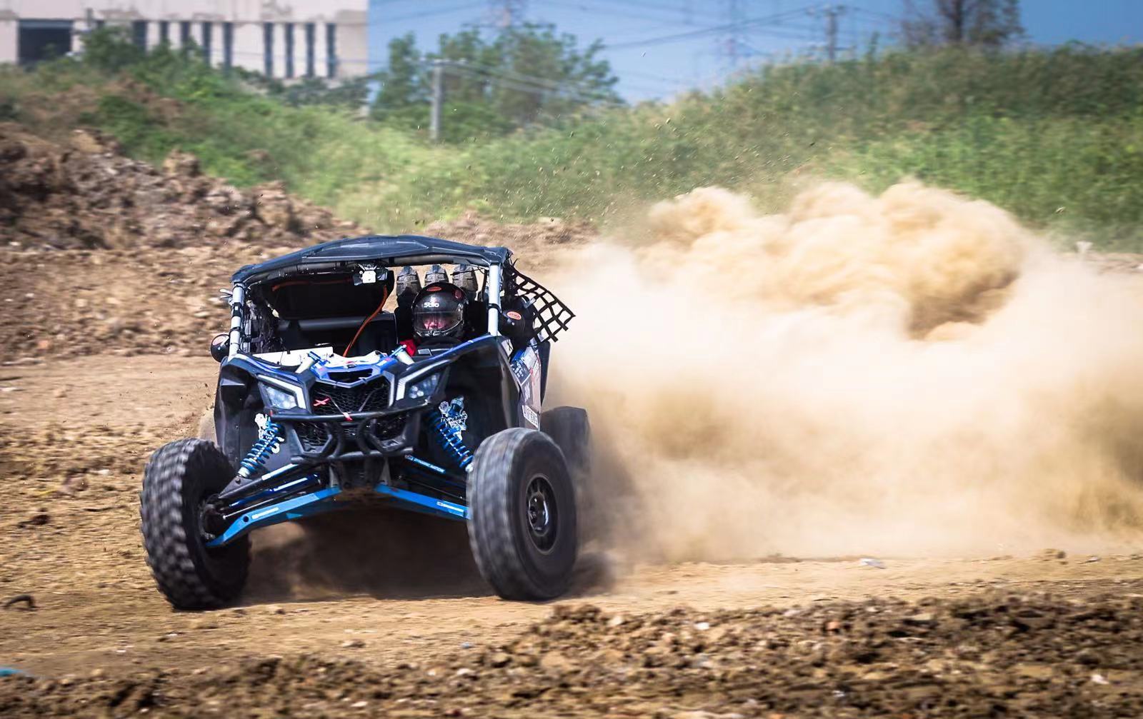 打开凤凰新闻,查看更多高清图片utv组/轻型越野车组北极星青年车队杜