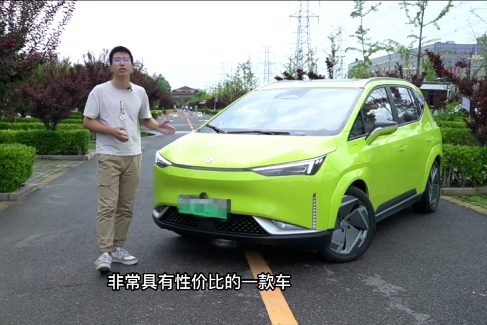 它很“卷”，但可以让你“躺平” 合创Z03潮酷版高速续航实测