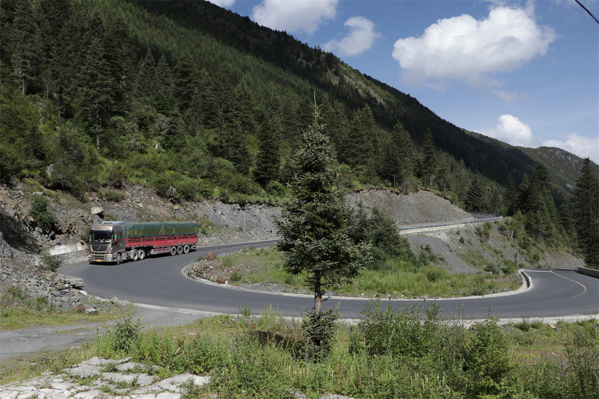 g248一条独具民俗和人文景观走廊__凤凰网