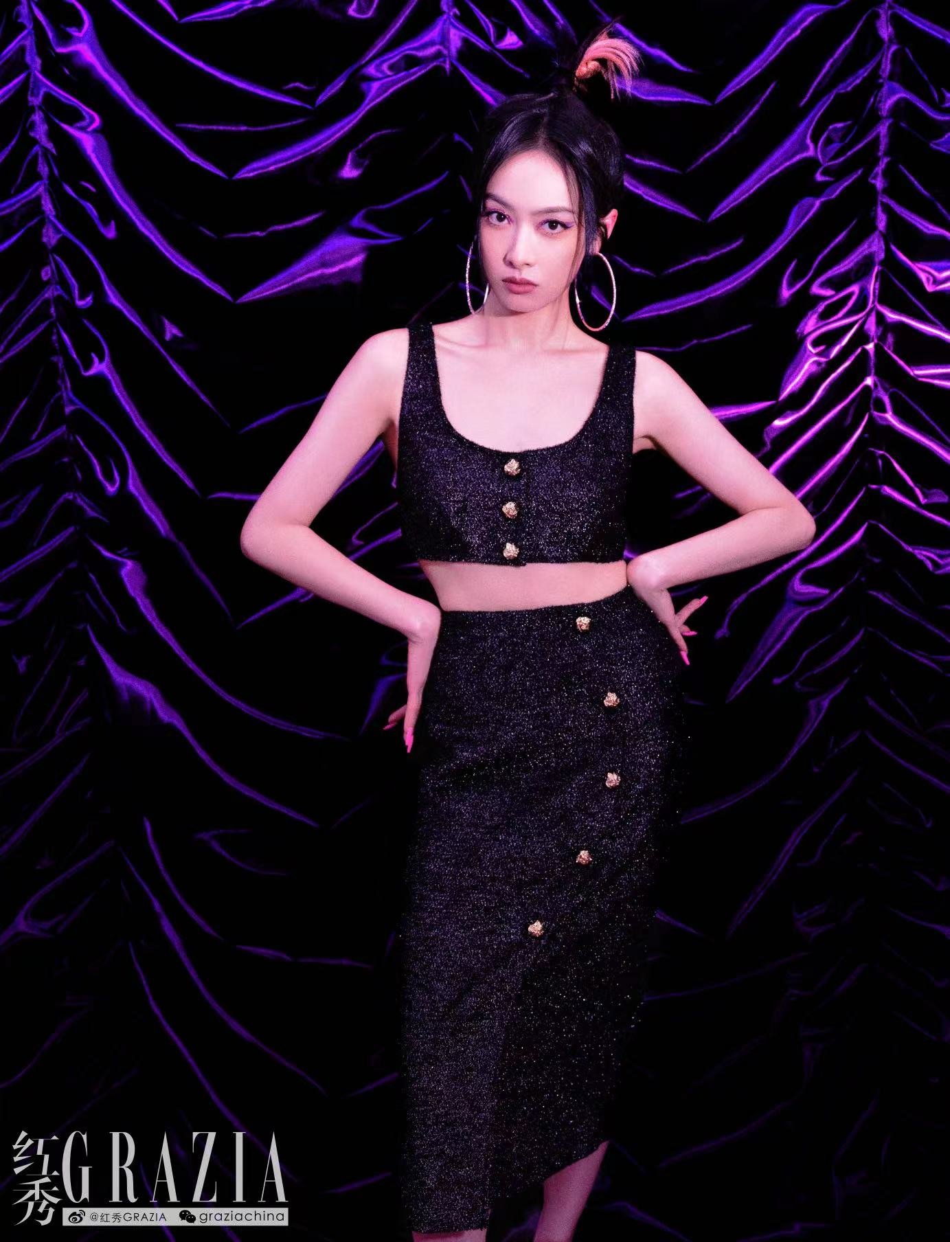 宋茜登《红秀grazia》十三周年杂志封面 于绮丽光影间邂逅摩登之梦