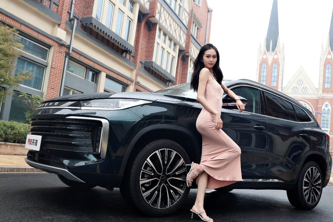 与航模比加速、与奔驰GLC比操控  硬核评测2023款星途凌云400T  