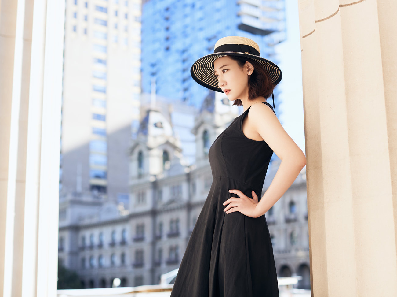 也始终富有热情与乐观,让我们期待演员唐妤萌给我们带来的更多惊喜!