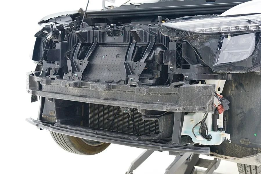 奥迪Q5 etron：这可是40多万啊，压缩成本都这么坦白吗？